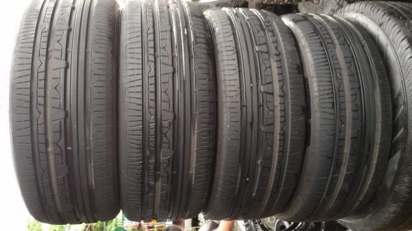 ขายยาง215 45 17 NITTO ปี12ชุดละ8000