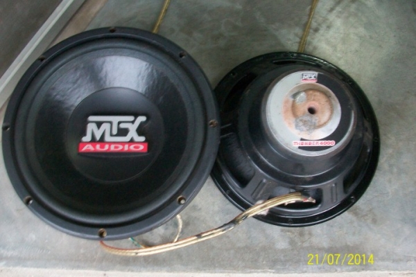 SUB 10&rdquo; MTX THUNDER 4000 1 คู่