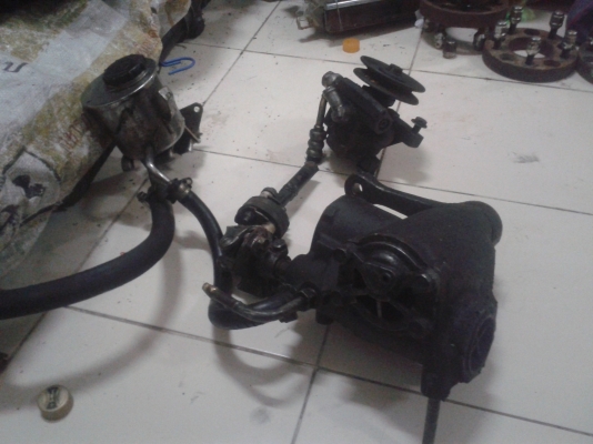 ขายกระปุกพวงมาลัยเพาเวอร์พร้อมตัวปั้นบนครบชุดของโฮเด้น2500บาท ขายกระปุกพวงมาลัยเพาเวอร์พร้อมตัวปั้นบนครบชุดของโฮเด้น2500บาท