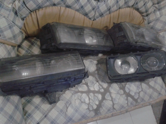 ขายเหมาไฟหน้าBMW E36นกแก้วมี4ดวง1900ตามสภาพ