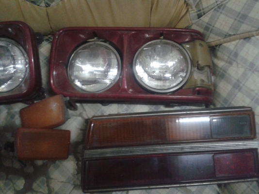 ขายไฟหน้าไฟท้ายRT100 พร้อมกรอบไฟหน้า