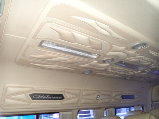 TOYOTA COMMUTER TOYOTA COMMUTER