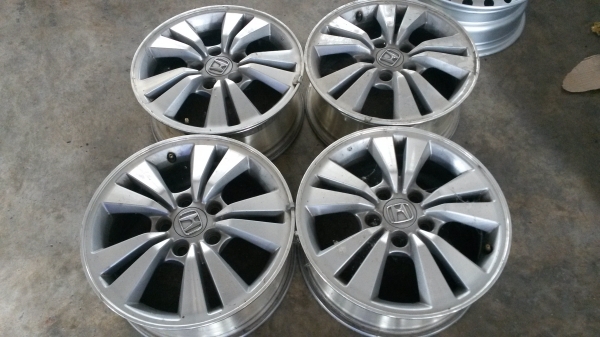 แม็กแอคคอส ขอบ16