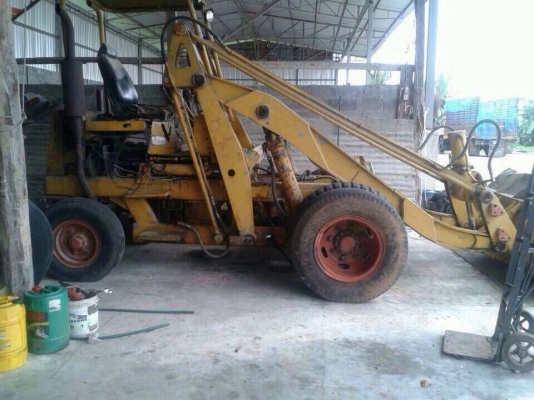 ขายรถรถตัก ต่อแขนแล้ว พร้อมใช้งานเลยครับ