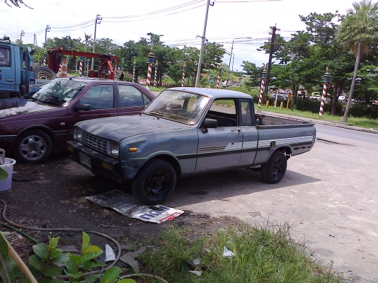 ขายรถมาสด้า กระบะเล็ก อยู่ดอนเมือง ขายด่วน 28000 เท่านั้น