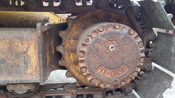 PC 90-1 เก่านอก อาร์มยาวตัวเดินใหญ่สวยจริงๆ เครื่องดีมีลายหัวเจาะครบ PC 90-1 เก่านอก อาร์มยาวตัวเดินใหญ่สวยจริงๆ เครื่องดีมีลายหัวเจาะครบ