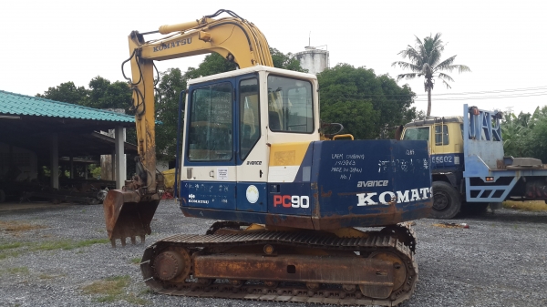 PC 90-1 เก่านอก อาร์มยาวตัวเดินใหญ่สวยจริงๆ เครื่องดีมีลายหัวเจาะครบ PC 90-1 เก่านอก อาร์มยาวตัวเดินใหญ่สวยจริงๆ เครื่องดีมีลายหัวเจาะครบ