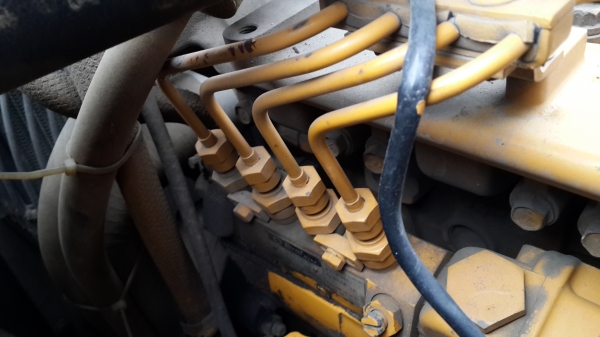 PC 90-1 เก่านอก อาร์มยาวตัวเดินใหญ่สวยจริงๆ เครื่องดีมีลายหัวเจาะครบ PC 90-1 เก่านอก อาร์มยาวตัวเดินใหญ่สวยจริงๆ เครื่องดีมีลายหัวเจาะครบ