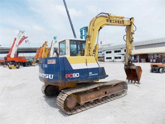 PC 90-1 เก่านอก อาร์มยาวตัวเดินใหญ่สวยจริงๆ เครื่องดีมีลายหัวเจาะครบ PC 90-1 เก่านอก อาร์มยาวตัวเดินใหญ่สวยจริงๆ เครื่องดีมีลายหัวเจาะครบ