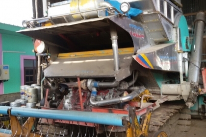 รถเกี่ยว -ไทยเส็งรุ่นเหยี่ยวทรนง ต่อรองใด้