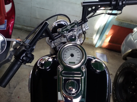 ขายหรือแลก  เทริน ฮาเล่เดวิสัน ไดน่า ปี2008 อินวอย 380,000 บาท