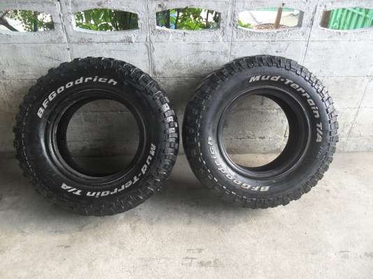 ยาง BFGoodrich 265/75R16 สวยๆ 1 คู่ ราคา 1500 บาท