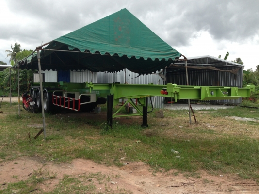 รถกึ่งพ่วงก้างปลา 40 ฟุต 3 เพลา รถกึ่งพ่วงก้างปลา 40 ฟุต 3 เพลา