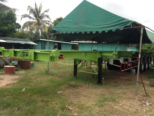 รถกึ่งพ่วงก้างปลา 40 ฟุต 3 เพลา รถกึ่งพ่วงก้างปลา 40 ฟุต 3 เพลา