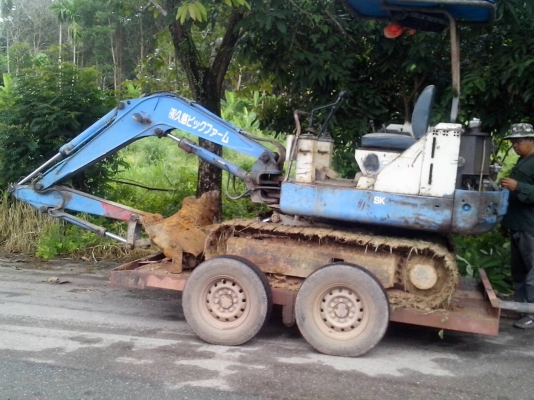 ขายรถแบคโฮ KOBELCO sk 024 รถสวยพร้อมใช้ราคาถูกรถทำงานทุกวัน ขายรถแบคโฮ KOBELCO sk 024 รถสวยพร้อมใช้ราคาถูกรถทำงานทุกวัน