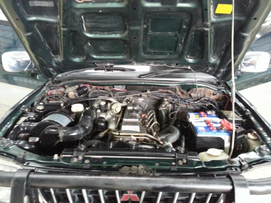 ขาย Strada Grandis 4 ประตู 4WD ขาย Strada Grandis 4 ประตู 4WD