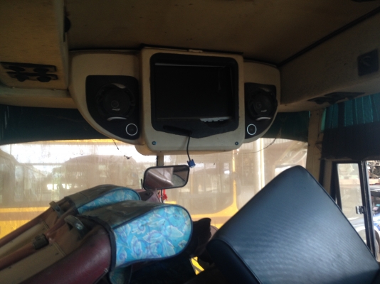 ขาย MINI BUS เครื่อง MITSU   ติด NGV แล้ว รถวิ่งปกติ แต่จอดไม่ได้ใช้ครับ ขายไม่แพง