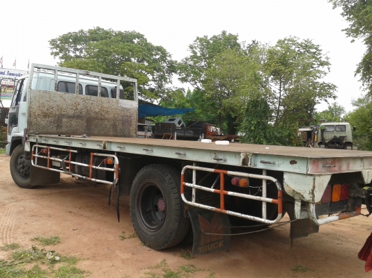 ขายรถ 6 ล้อ ISUZU พื้นเรียบ ( เครื่อง 6BG1 / 175 แรง / FRR 12 LA ) ขายรถ 6 ล้อ ISUZU พื้นเรียบ ( เครื่อง 6BG1 / 175 แรง / FRR 12 LA )