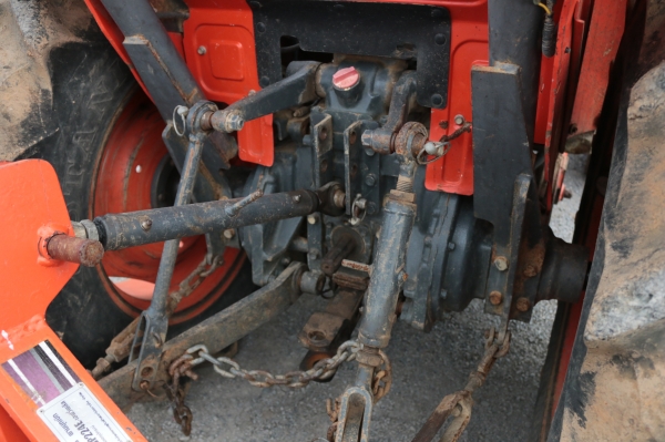 KUBOTA L3608 ชั่วโมงน้อยคุณภาพเยี่ยม พร้อมใบมีดติดตัวรถ พร้อมผาน 4 ตราช้างมือสองเอาไปเลย KUBOTA L3608 ชั่วโมงน้อยคุณภาพเยี่ยม พร้อมใบมีดติดตัวรถ พร้อมผาน 4 ตราช้างมือสองเอาไปเลย