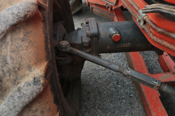 KUBOTA L3608 ชั่วโมงน้อยคุณภาพเยี่ยม พร้อมใบมีดติดตัวรถ พร้อมผาน 4 ตราช้างมือสองเอาไปเลย KUBOTA L3608 ชั่วโมงน้อยคุณภาพเยี่ยม พร้อมใบมีดติดตัวรถ พร้อมผาน 4 ตราช้างมือสองเอาไปเลย