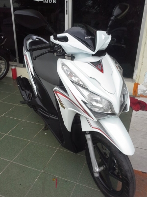 Honda Click 125i ปี 2556 รุ่น idling stop ตัวท๊อป (ล้อแม็กซ์) รุ่นใหม่ล่าสุด