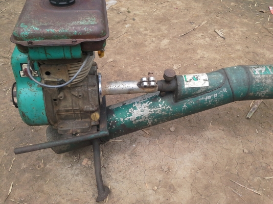 ขาย เครื่องสูบน้ำ 8&times;5 พร้อมเครื่อง 6แรง  สภาพดี พร้อมใช้งาน 5500