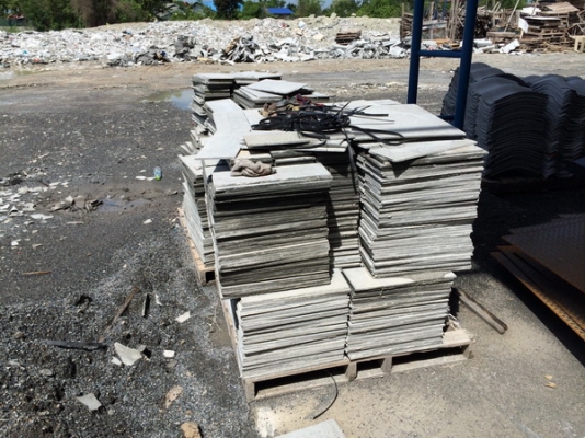 ขายเครื่องอัดอิฐบร๊อค เครื่องอัดกึ่งไฮโดรลิค 4ก้อน พร้อมอุปกรณ์ครบชุด