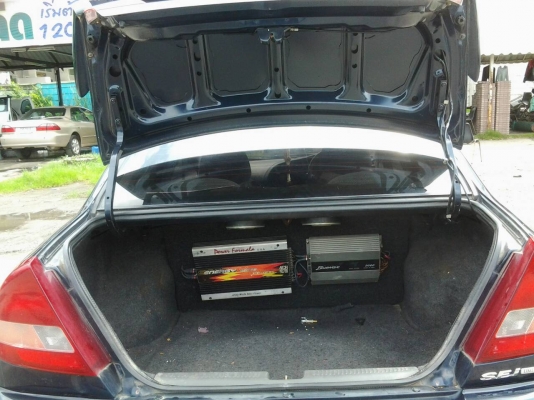 lancer ท้ายเบ้นท์ เกียร์ออโต ตัวท้อป รถสวย สภาพดี มีเครื่องเสียงชุดใหญ่
