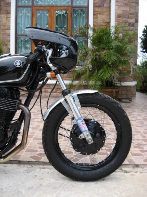 ขาย yamaha sr400 cafe ปี 98 พร้อมทะเบียน 119,000-