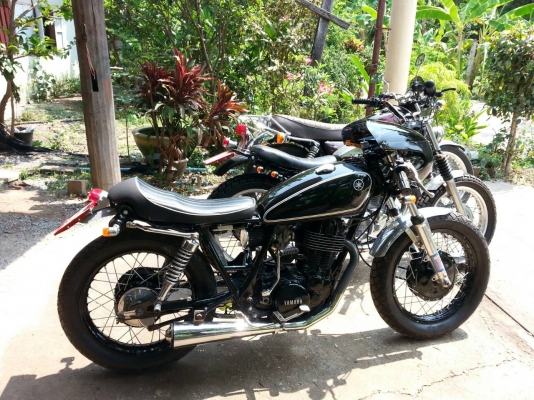 ขาย yamaha sr400 cafe ปี 98 พร้อมทะเบียน 119,000-