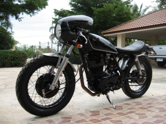 ขาย yamaha sr400 cafe ปี 98 พร้อมทะเบียน 119,000-