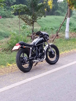 ขาย yamaha sr400 cafe ปี 98 พร้อมทะเบียน 119,000-