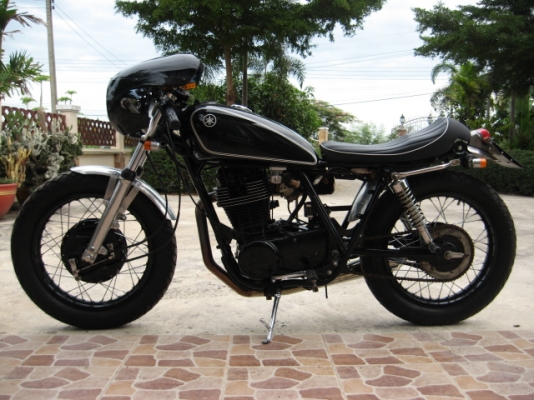 ขาย yamaha sr400 cafe ปี 98 พร้อมทะเบียน 119,000-