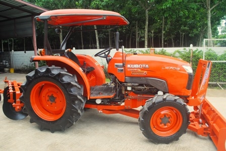 ขายรถไถ Kubota L 4708 (4WD) พร้อมดันหน้าและผาน5 ตราช้าง ขายรถไถ Kubota L 4708 (4WD) พร้อมดันหน้าและผาน5 ตราช้าง