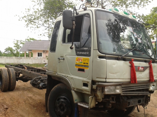 ขายรถ 6 ล้อ HINO FD 176 B / เครื่อง HO7C 185 แรง ยาว 6 เมตร กะบะคอก ขายรถ 6 ล้อ HINO FD 176 B / เครื่อง HO7C 185 แรง ยาว 6 เมตร กะบะคอก