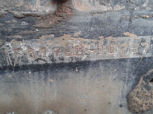 ขายรถ 6 ล้อ HINO FD 176 B / เครื่อง HO7C 185 แรง ยาว 6 เมตร กะบะคอก