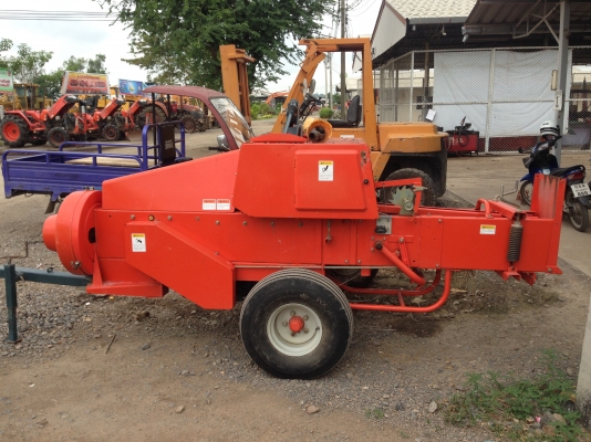 เครื่องอัดฟาง คูโบต้า HB 130 PLUS