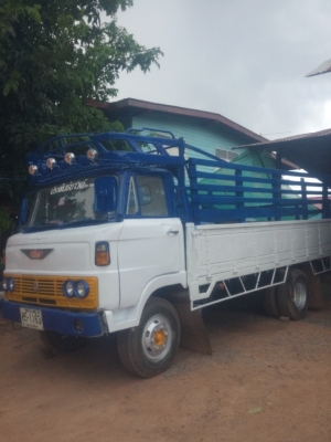 รถหกล้อ hino km310 เครื่องdm100พร้อมคอกยาว4.3ทะเบียนครบ รถหกล้อ hino km310 เครื่องdm100พร้อมคอกยาว4.3ทะเบียนครบ