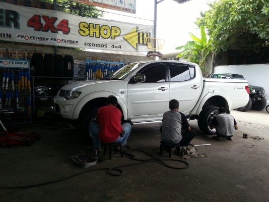 โช๊คอัพรถกระบะ TriTron by Shock ProFenDer โช๊คอัพรถกระบะ TriTron by Shock ProFenDer