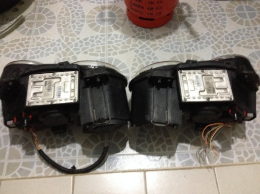 ไฟหน้าจากัวร์ X TYPEซีน่อนแท้โรงงานเก่าญี่ปุ่นสภาพสวย