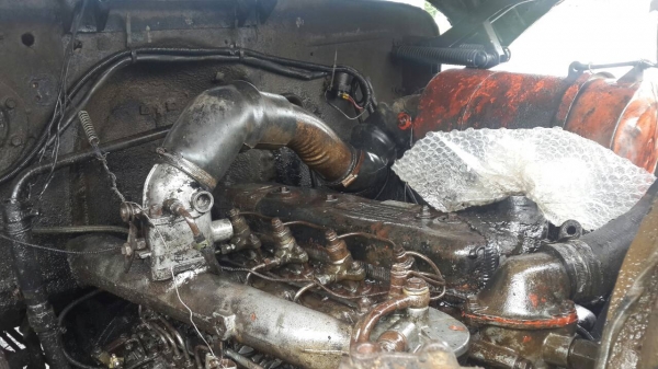 รถหกล้อ isuzu ดั้มช่วงล่างเดิม เครื่อง J ฝาดำ165 แรง