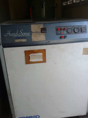 ขายปั๊มลมมือสอง ยี่ห้อ Kobelco  HM 22