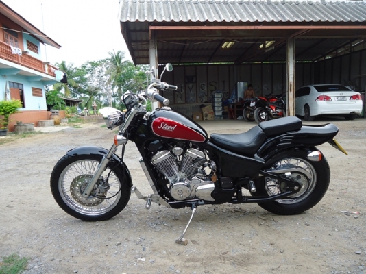 ขายคับ  steed  400  ทะเบียน แท้ พร้อมโอน  สภาพสวย ระบบเครื่องยนต์แน่น ๆ ไม่เคยแกะ ไม่มีรั่วซึม สตาร์ท ทีเดียวติด