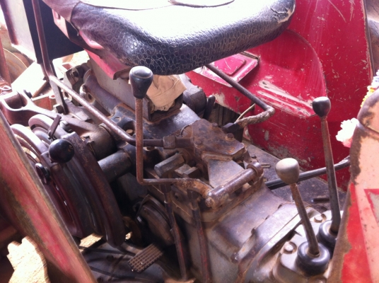 ขายแมคซี185เต็มตัวเพลาหลังเหลี่ยม แท้ รถของพ่อผมเองผาน7โครงcใบมีดหน้าเอกสารครบ   ราคาต่อรองได้นะครับ