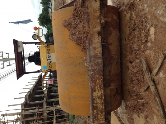 ขาย รถบด KOMAT'SU JV100