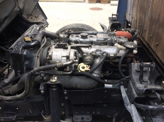 ขาย อีซูซุ NKR ปี45 รถห้าง