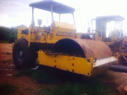 ขายรถบด VIBROMAX ขนาด 10 ตัน 2 เพลา สั่นสะเทือน เอกสารเล่มทะเบียน