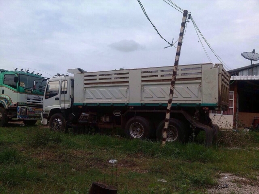 ขายรถพ่วงสิบล้อดัมพ์ ISUZU DECA เครื่อง 320 แรง ปี 52 กระบะดัมพ์สามมิตร ลูก 3 เพลา ยาว 6.50 เมตร