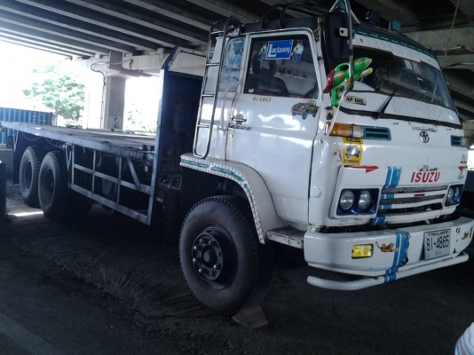 ขาย รถบรรทุก ISUZU 10 ล้อ 195แรง ยาว 6 เมตร ชัชซี.จัมโบ้