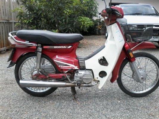 ขายดรีมตูดเป็ดมีเล่มทะเบียนไม่ได้ตามชุดโอนภาษีขาดปี 53 สีสดเครื่องเดิมแห้งๆ ขาย 9900 บาท